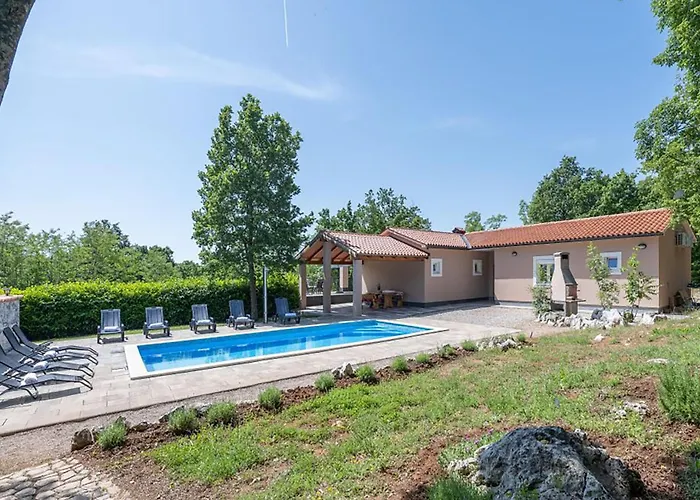 Vakantiehuis Pet Friendly In *